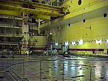 Nach drei tagen eine große abteilung der sowjetischen armee angekommen, und während sie evakuiert wurden pripyat wurden sie auch ersticken den reaktor feuer. Kernkraftwerk Tschernobyl Wikipedia
