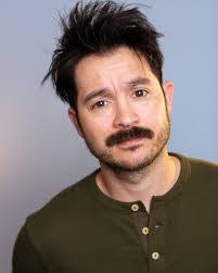 Kenny Yates's Instagram, Twitter & Facebook