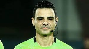 إيقاف الحكم محمد العتباني بعد مباراة البنك الأهلي وبترول أسيوط