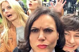 29 Times The Once Upon A Time Cast Redefined Squad Goals In 2020 Once Upon A Time Funny Once Upon A Time Ouat