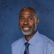 Renee Aviles's Instagram, Twitter & Facebook