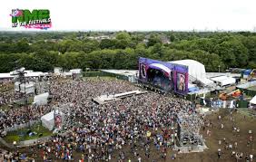 The manchester festival is on right now. Parklife Is The Latest Festival To Drop A Killer 2018 Line Up Nme