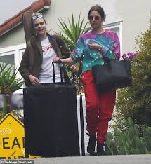 If one thing is for sure, it's that 2020 has had its fair share of celebrity breakups. Cara Delevingne And Girlfriend Ashley Benson Are Seen With Heavy Luggage Oltnews