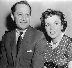 An engaging actress, a powerful singer, and an enduring icon who lived and died in the intense glare of the spotlight. How Many Husbands Did Judy Garland Have Who Was Judy Garland Married To
