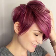Short hair can still be feminine because we kept her feminine shape of the head. 98 Likes 5 Comments Danitza Ladwig Therealdanitza On Instagram Hair Washing Day Means Color Refresh I Love Changin Hair Hair Dye Tips Short Hair Color