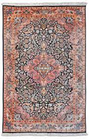 Our consumers and their families, the artisans and their families, our employees, our suppliers, the buyers and channels we work with. Kaschmir Teppich Indien Kunstseide 798 00 Retoure Kostenfrei