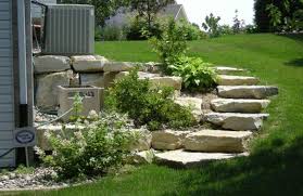 Gartentreppe Selber Bauen Und Sich Den Weg Durch Den Garten Erleichtern Gartentreppe Garten Stufen Und Gartengestaltung