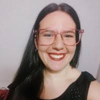 Sandra Ruffo's Instagram, Twitter & Facebook