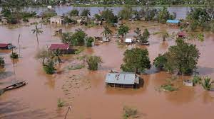 A passagem do ciclone eloise por moçambique fez perto de 7000 deslocados. Un 250 000 People Affected By Cyclone Eloise In Mozambique Voice Of America English