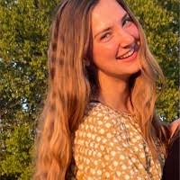 30+ profils pour “Olivia Compton”