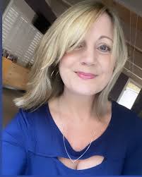 Investment Adviser and Expert Trader