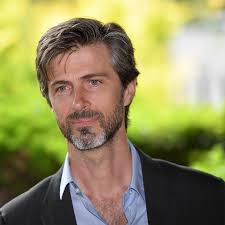 Kim Rossi Stuart, bellissimo per i suoi primi 50 anni: le foto