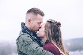 Most of the time someone who is hiding their dating site use will be a pro at deleting their computer history. I Would Never Date Someone Who By Jessica Lovejoy P S I Love You