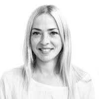 Lena Geiger's Instagram, Twitter & Facebook