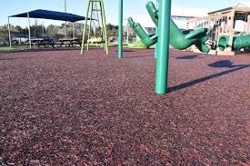 Poured In Place Recycled Rubber Mulch By Rubber Designs Rubberdesigns Betterfortheearth Betterforyou Gogreen Sur Rubber Mulch Recycled Rubber Rubber Tiles