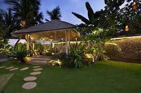 Pin By Gunnu Mankoo On Celebrity Bungalow Celebrity Houses Luxury Homes