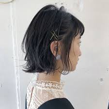 ヘアピンの留め方講座 大人かわいくなる前髪の簡単アレンジを伝授 arine アリネ ヘアスタイリング セルフカット ボブパーマ