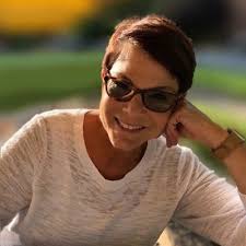 Myrna Jacobs's Instagram, Twitter & Facebook