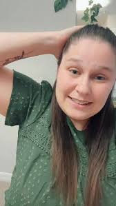 Usually I’m the one giving decluttering advice but this time I need y’all’s  help lmao #decluttering #divorce #breakup