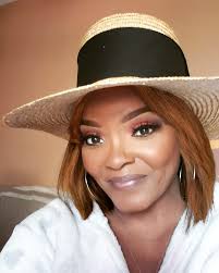 Photo by The Ella Johnson Show (@theellajohnsonshow) · April 6, 2023