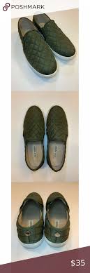 Steve Madden Green Slip On Shoes In 2020 Slip On Shoes On Shoes Steve Madden