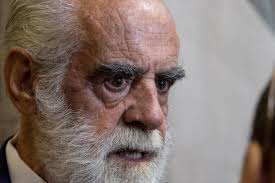 Faccioso hasta el final!” el "Jefe" Diego carga contra AMLO por incluir la  4T en ceremonia del grito