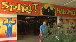 Last-minute Lufkin shoppers are excited about Halloween