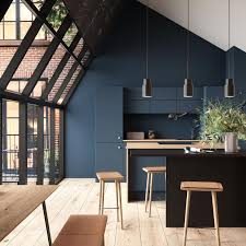Une Cuisine Monochrome Bleue Peinture Bleu Nuit Cuisines Bleu Fonce Bleu Nuit