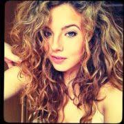 Kelly Marek (kellbelllove)