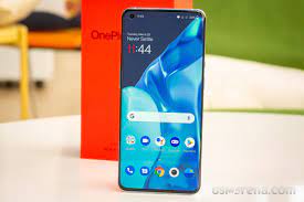 The oneplus 9 embodies the bold and new 'designed by oneplus' vision. R5mj8ny0p1imhm