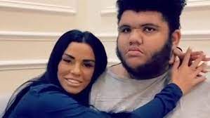 We did not find results for: Katie Price Startet Sohn Harvey 17 Jetzt Als Influencer Durch