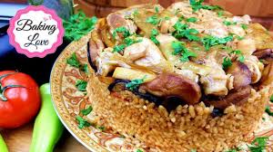 Maqlube Rezept I Maqluba I Arabisches Reisgericht Mit Gemuse Und Hahnche Rezepte Syrisches Essen Ramadan Essen