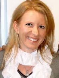 Meet Gretchen Bachman! Gretchen Bachman is the Hand Therapy Manager at  TOCA. Hand Therapists, through advanced study and experience, specialize in  treating disorders of the entire upper extremity. All hand therapists at