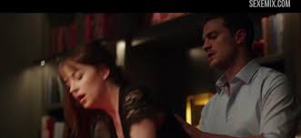 Sex video Dakota Johnson nude - A Bigger Splash - dieser Film zum Genießen jetzt