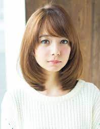 ひし形ナチュラルストレート yg 422 ヘアカタログ 髪型 ヘアスタイル afloat アフロート 表参道 銀座 名古屋の美容室 美容院 長めのボブヘアカット ヘアカット 女性 前髪