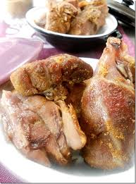 Lham Mfawar Ou Mbakhar لحم مفور او مبخر Une Recette De La Cuisine Algerienne Cuire La Viande De Mou Recettes De Cuisine Recette De Plat Cuisine Marocaine