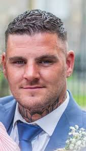 ROBINSON Andrew (Wee Andy)