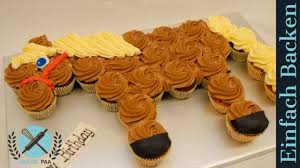Wieder eine kerze mehr auf der geburtstagstorte? Cupcake Pferd Zum Kindergeburtstag Pull Apart Cupcakes Youtube