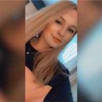 40+ "Lilly Arnold" profiles