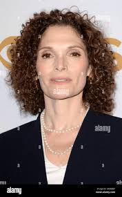 Mary elizabeth mastrantonio hi-res stock photography and images