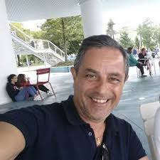 Héctor Biosca García (@hjbiosca)