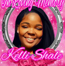 Courtney Gathers's Instagram, Twitter & Facebook