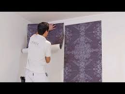 How To Hang Wallpaper With A Straight Match Youtube How To Hang Wallpaper Wallpaper Hanging