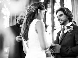 They also have to edit the photos (which can take up to 30 hours), design the album, answer your emails and phone calls, and carry out all of the other administrative duties that owning a business entails. How Much Do Wedding Photographers Make Here S The Lowdown