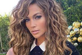 Sometimes curly girls try to save some money by skipping their regular trims with their stylist. Jennifer Lopez Natural Curly Hair The Products J Lo S Hair Stylist Uses For Curls Beauty Crew