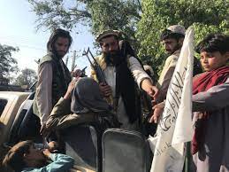 Los talibanes avanzan tras capturar dos ciudades importantes. U98zfhllfx2edm