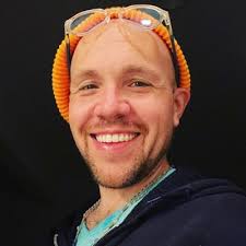 100 hundred pounds per light. My Field Of Dreams guerrilla grow…