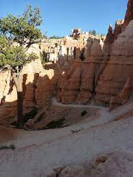 Queens Garden Trail Bryce Canyon National Park Utah Are You Visiting Bryce Canyon National Park Bryce Canyon National Park Usa Travel Destinations Travel Usa