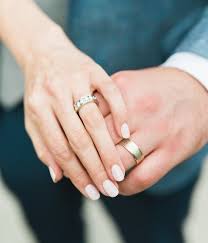 He posted a plea for help on a hiking facebook group. The Ring Finders Will Hunt For Your Lost Wedding Ring Quickly And Cheaply Glamour