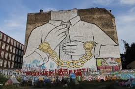Blu Artist Blublu Org In Berlin Streetart Graffiti Art Iamladylins Iamladylins Blogspot Com Street Artists Best Street Art Street Art